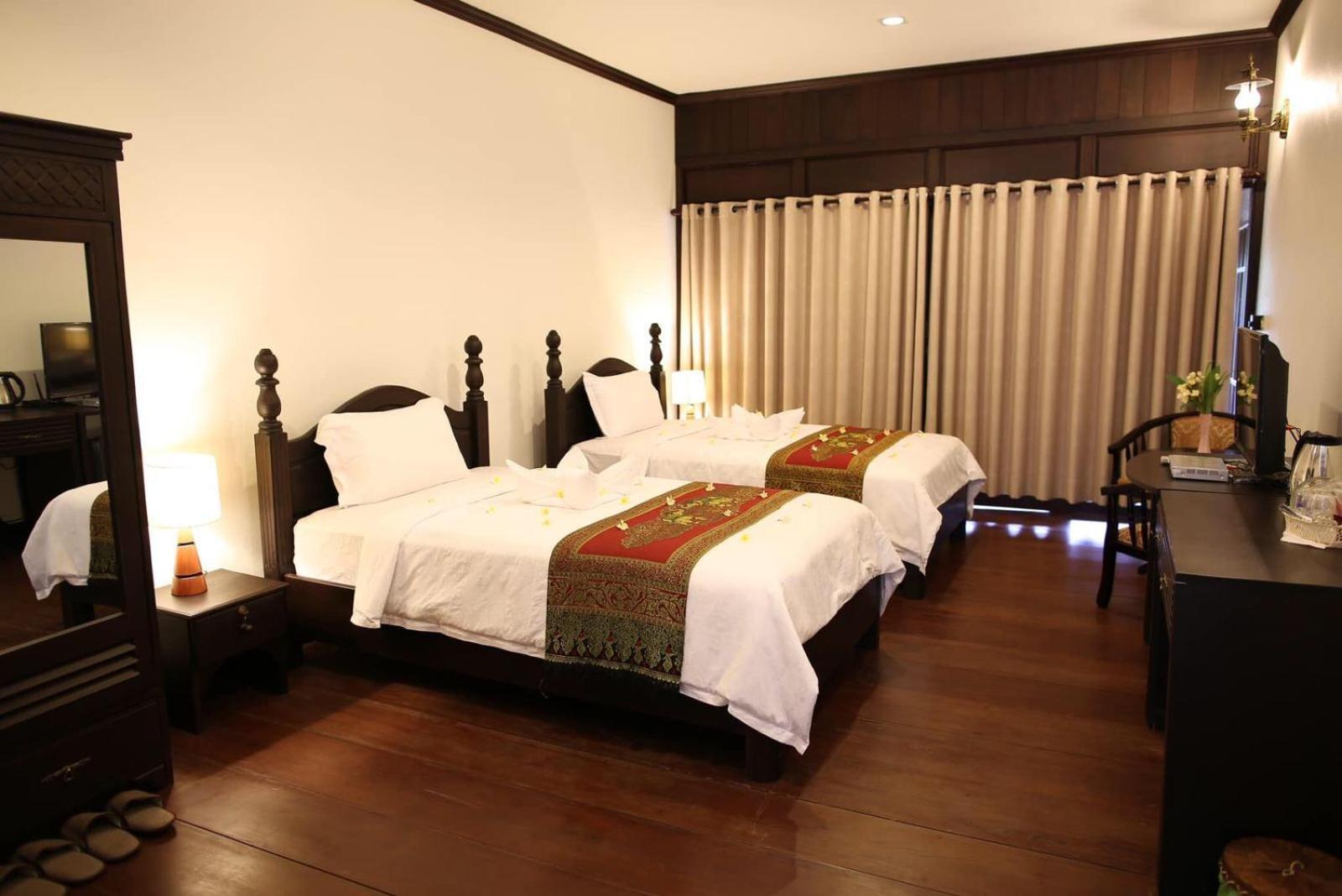 Phubachiang Golf & Resort Паксе Екстериор снимка
