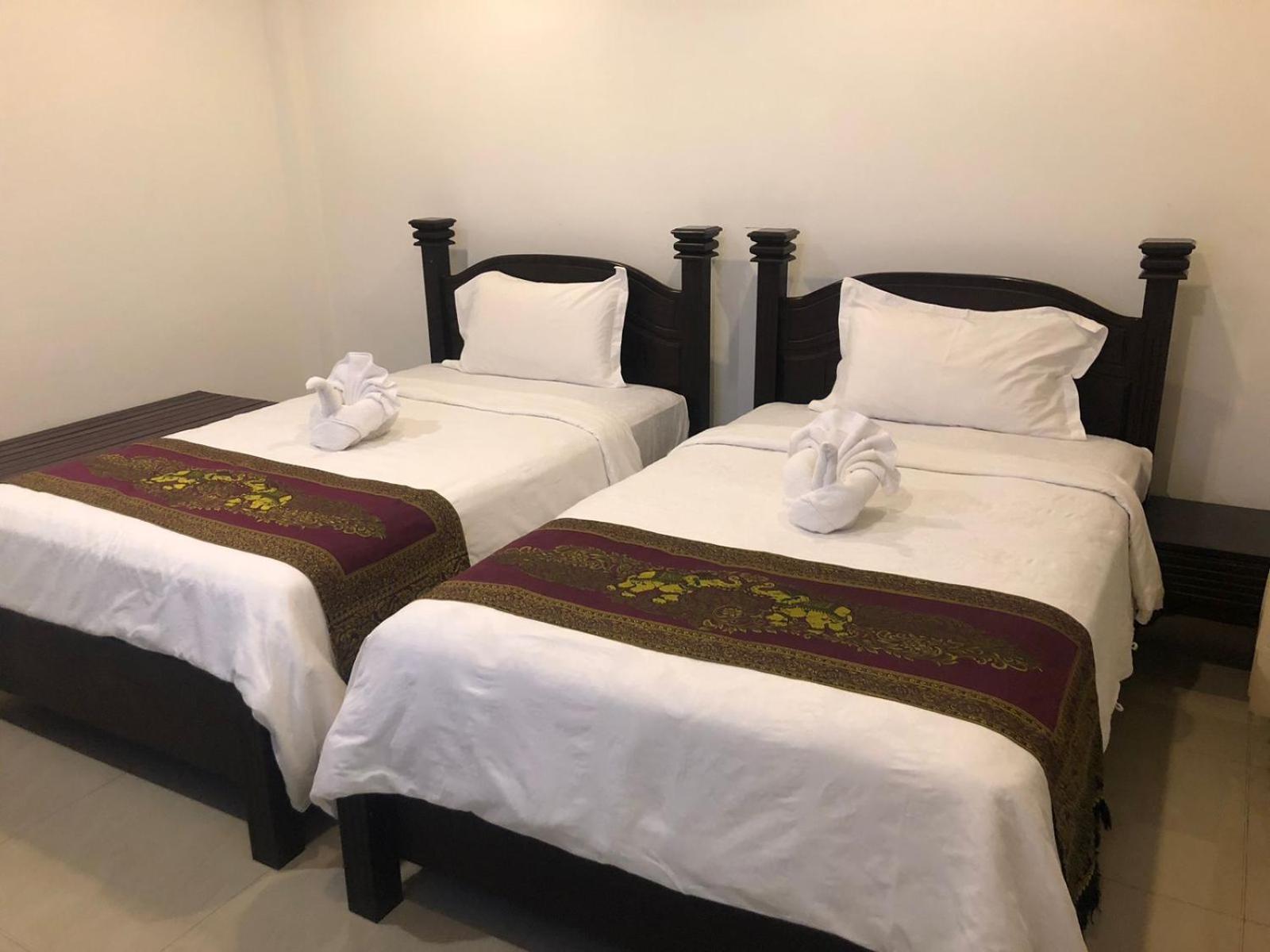 Phubachiang Golf & Resort Паксе Екстериор снимка