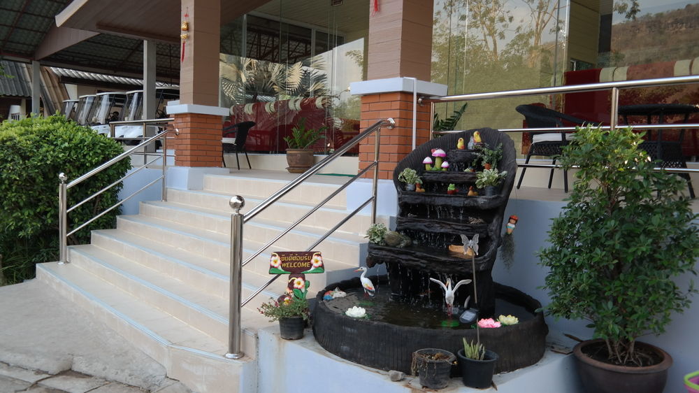 Phubachiang Golf & Resort Паксе Екстериор снимка